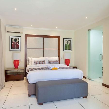 Asrina Villa'S Seminyak Exteriér fotografie